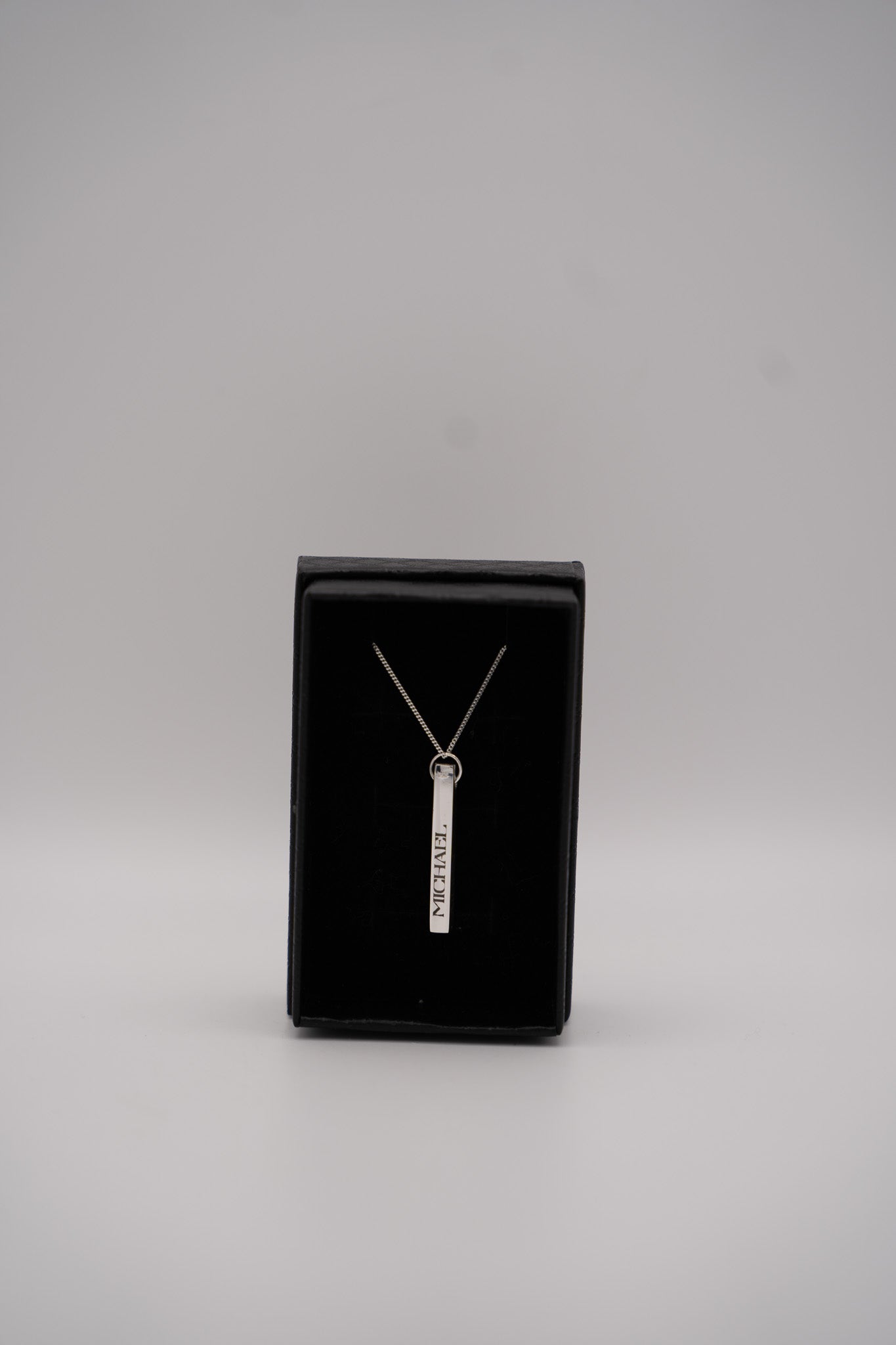 Personalised Gift: Solid Silver Bar, Personalised with any 4 names or words & Solid Silver Diamond Cut Chain