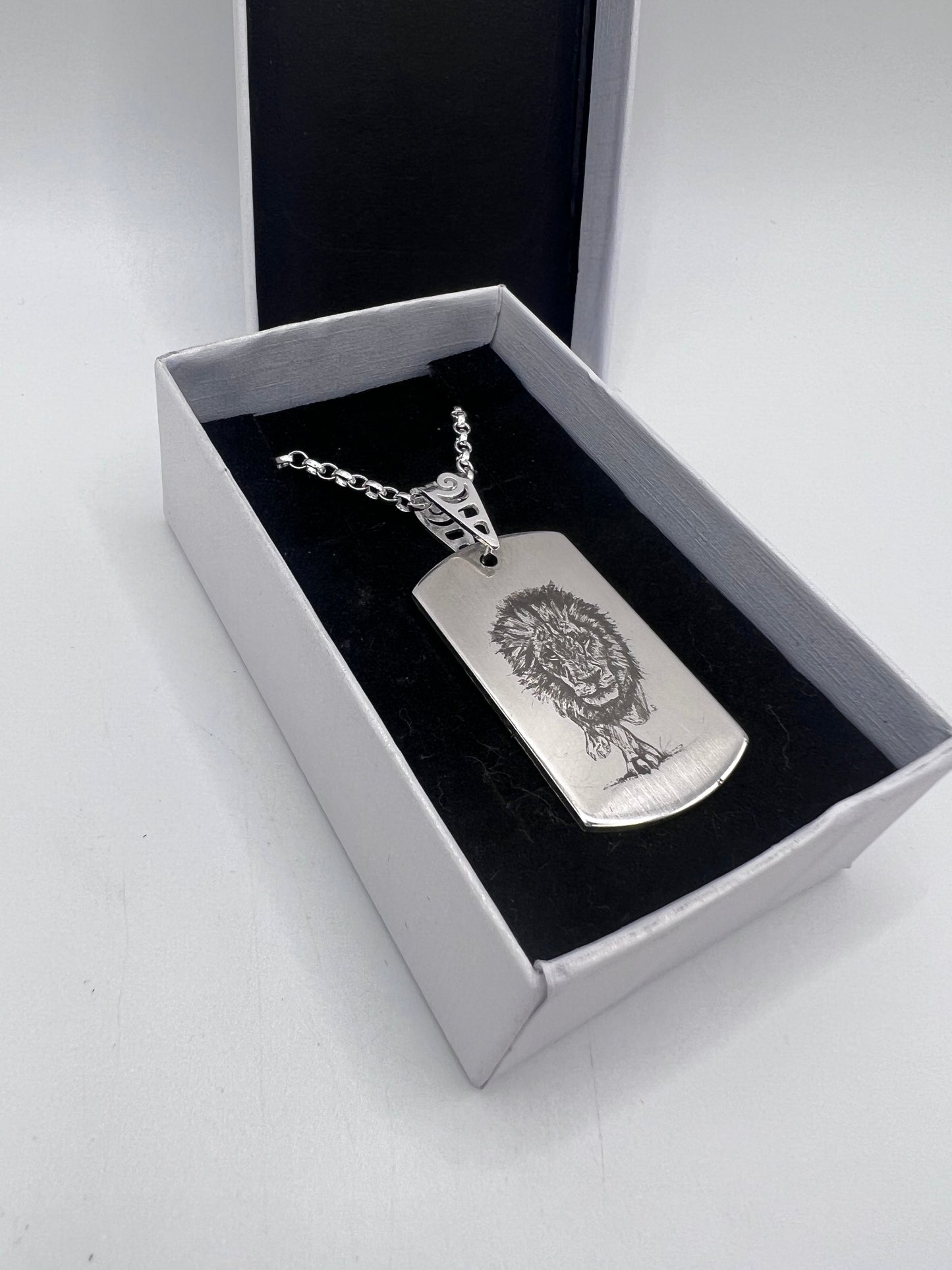 Personalised Gift: Solid Silver Dog Tag, Lion Design, Personalised with Any Message & Solid Silver Belcher Chain